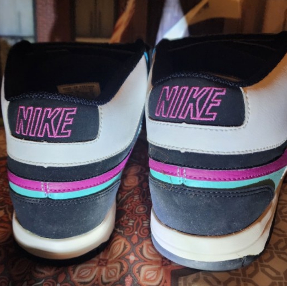 Nike 6.0 Morgans, size 10, Blue with purple - Picture 6 of 10